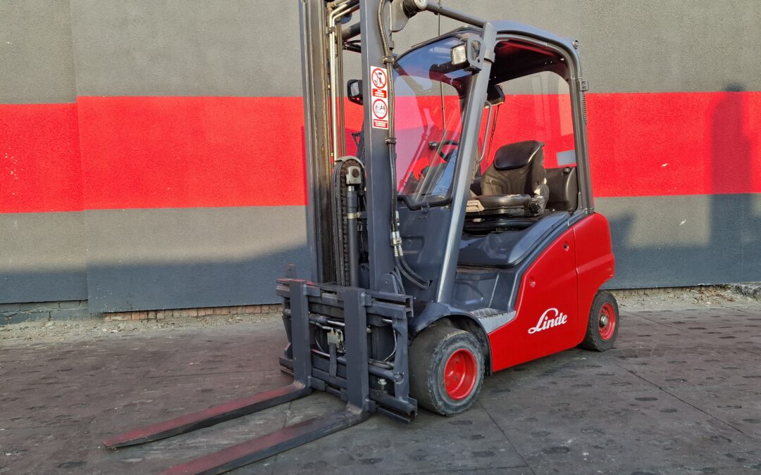 Wózek widłowy Linde H20T-01 / 391