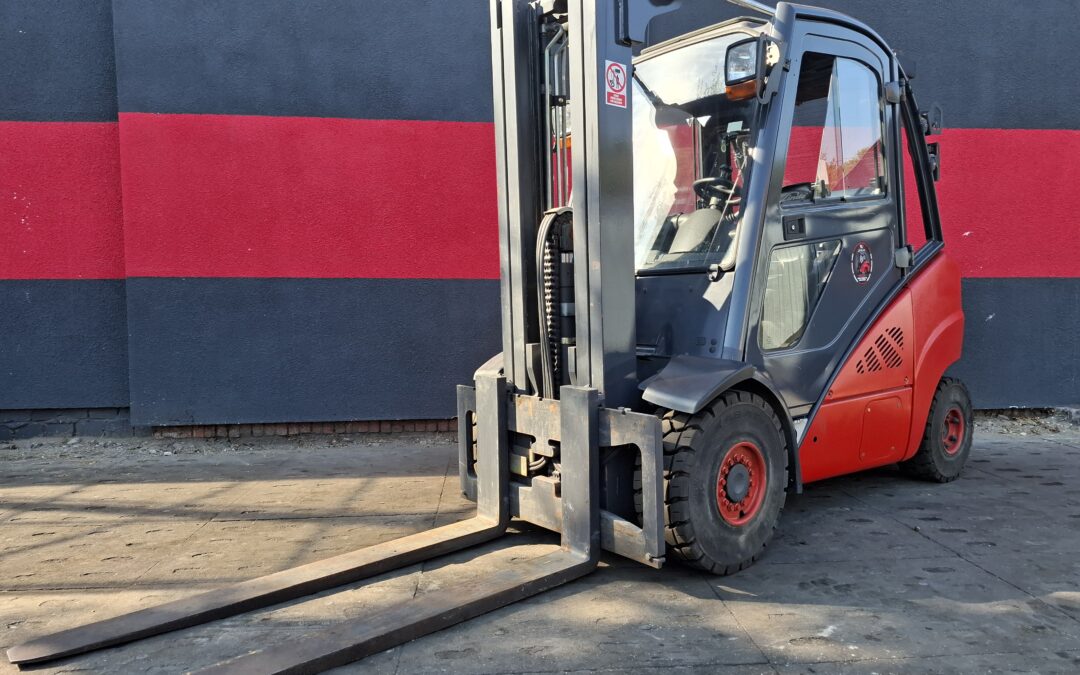Wózek widłowy Linde H35T-02 / 393