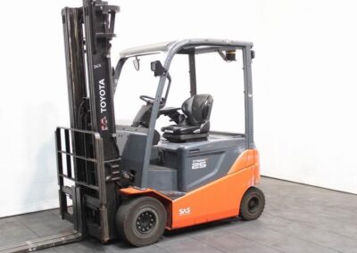 Wózek widłowy Toyota 8 FBMKT 25