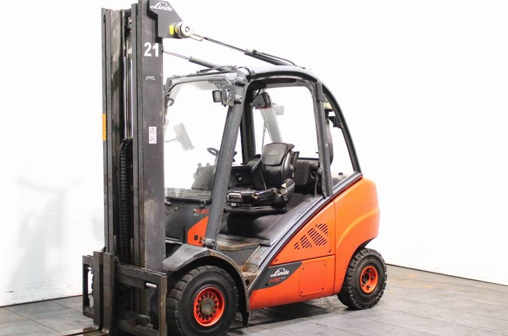 Wózek widłowy Linde H 30 D-02 393