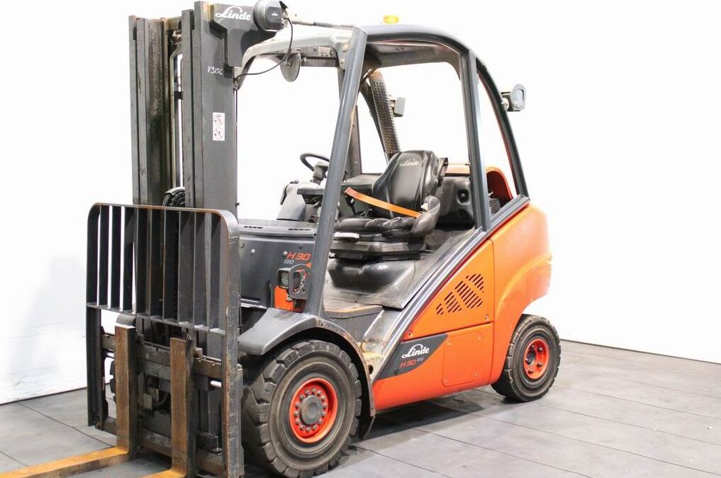 Wózek widłowy Linde H 30 T-02 393