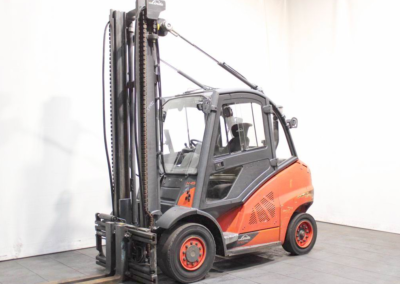 Wózek widłowy Linde H 45 D-02 394