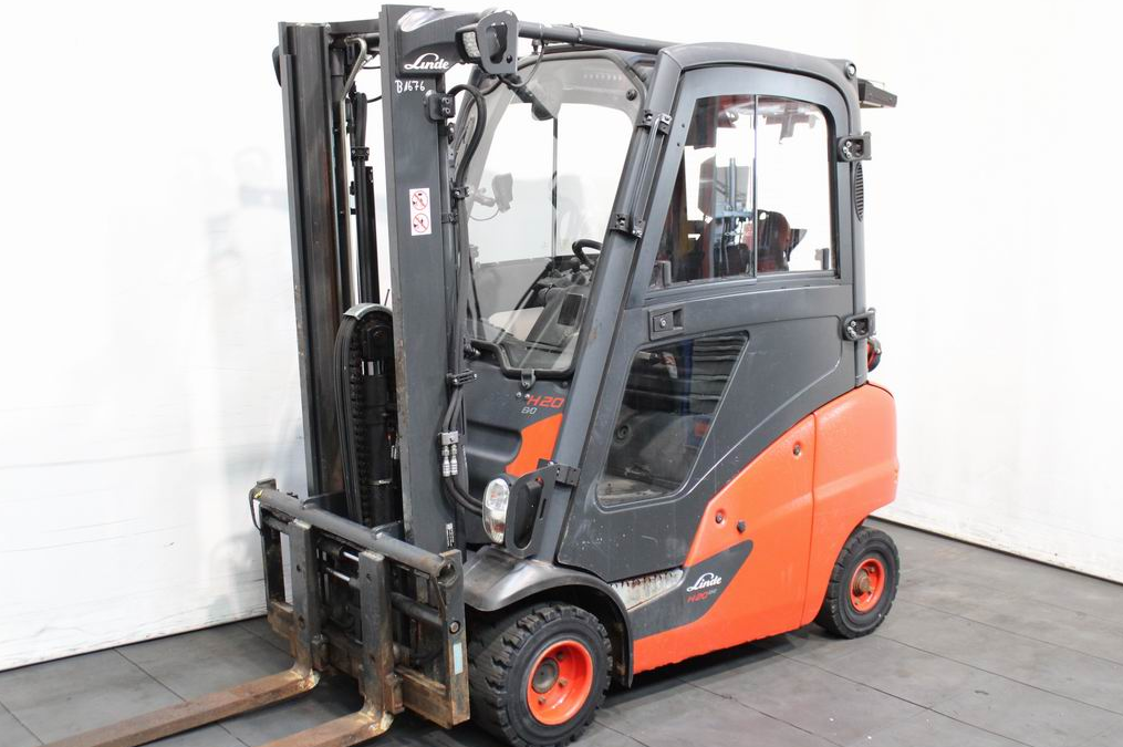 Wózek widłowy Linde H 20 D-01 391