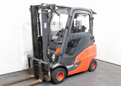 Wózek widłowy Linde H 20 D-01 391